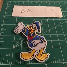 DONALD DUCK - VINTAGE DISNEY - Embroidered Iron-On/Sew-On Patch