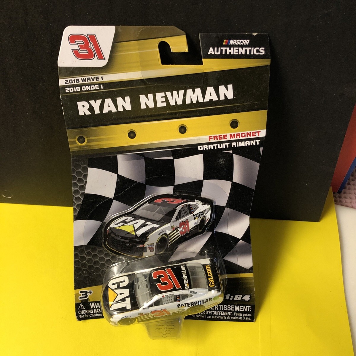NASCAR 2010年モデル 1:64スケールダイキャストカー 3台セット NASCAR