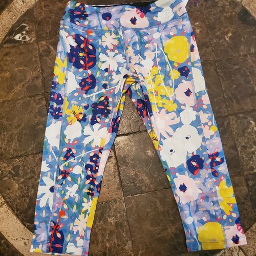 Lularoe JADE athletic CAPRI Leggings 