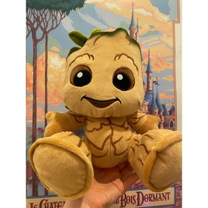 Peluche Plush Big Feet Bebe Groot Baby Groot Disneyland Paris Neuf Ebay Peluche Plush Big Feet Bebe Groot Baby Groot Disneyland Paris Neuf Ebay