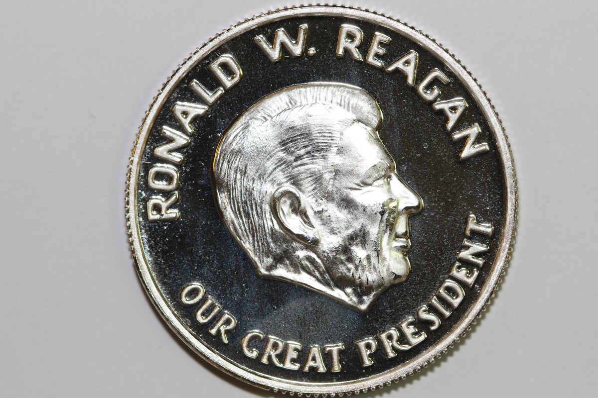 銀製RIX SILVER 花模様 ボウル 97g 1oz 999 Fine Silver Ronald Regan Silver Round NUM1432 | eBay