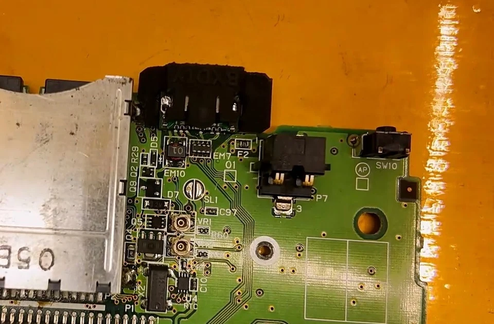 Nintendo DS (original) DIY USB-C Replacement charge port w/ Jig+Bezel - Image 4 of 4