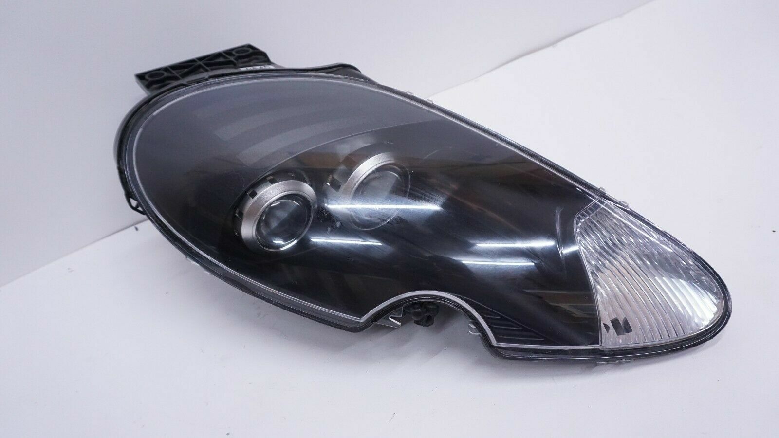 2005-2012 ASTON MARTIN DB9 FRONT RIGHT PASSENGERS SIDE XENON HID HEADLIGHT OEM