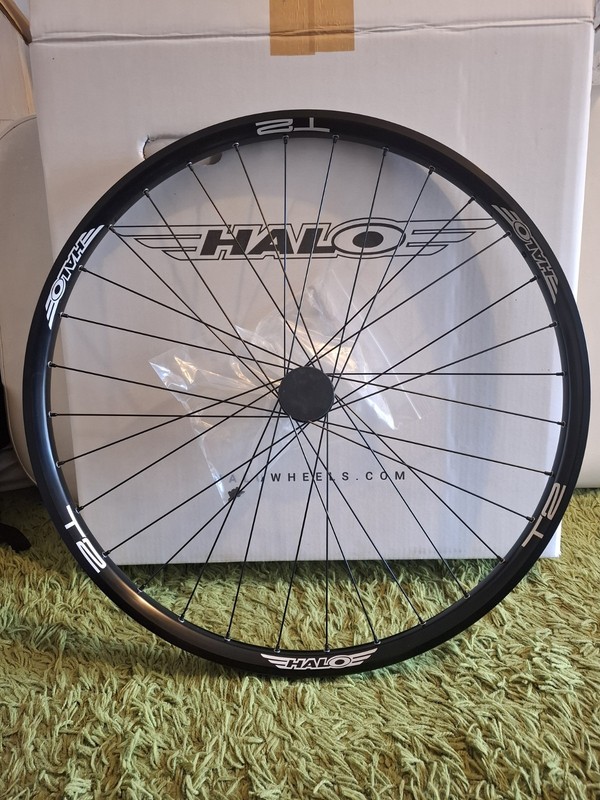 Halo T2 27.5/650b Dynamo Front Wheel
