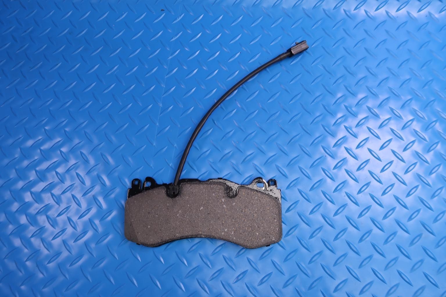 Maserati GranTurismo Gran Turismo Gt front brake pads TopEuro #12810