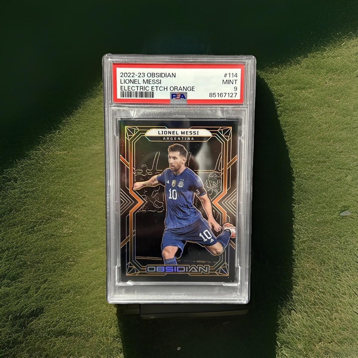 2022-23 Panini Obsidian Argentina Lionel Messi Orange Etch