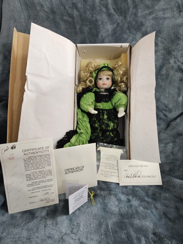 marie osmond porcelain dolls "Beauty Bug Ball"