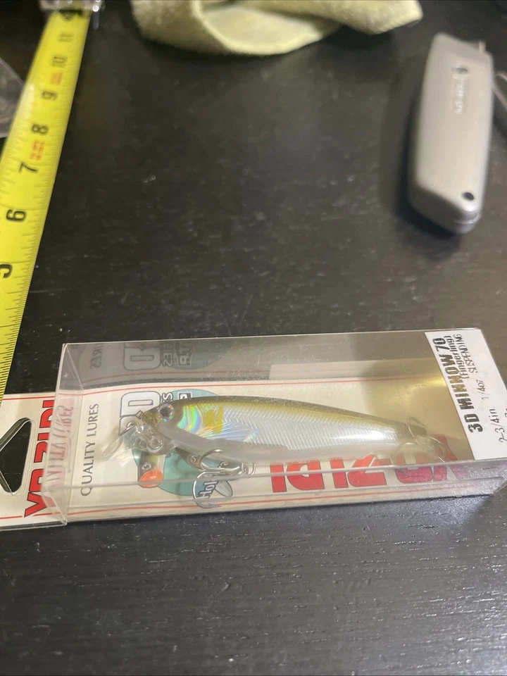 Señuelo de suspensión de dedos Yo-Zuri 3D Minnow 70 2-3/4” 70 mm 1/4 oz F686-AY NUEVO EN CAJA Foto 2 de 4
