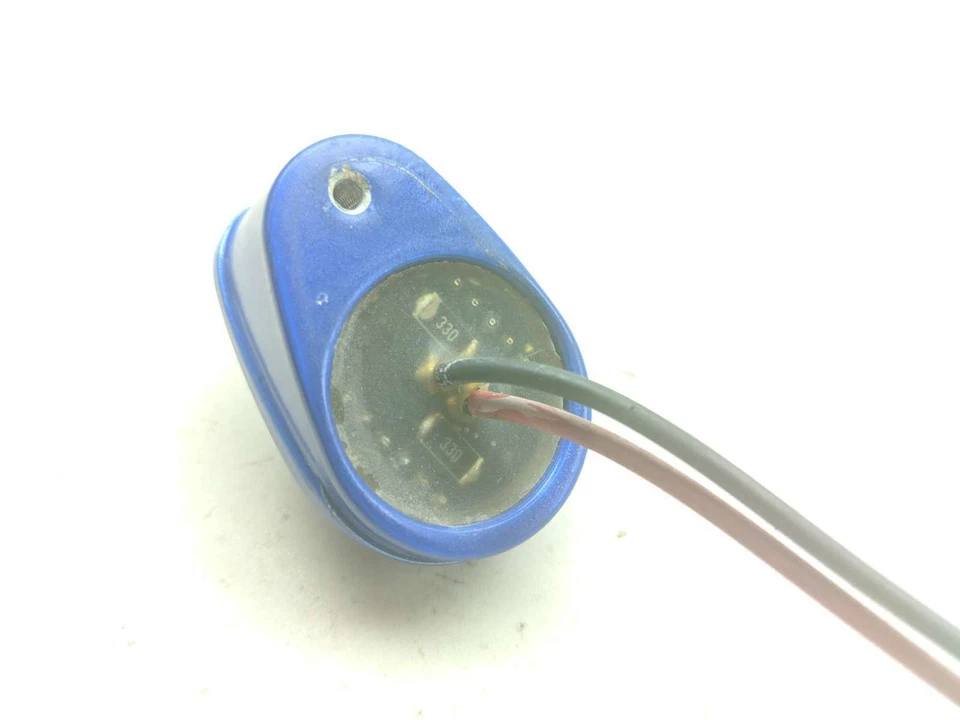 05 Yamaha YZF R6 R6S Luz trasera Luz Trasera Lámpara Lente Foto 3 de 4