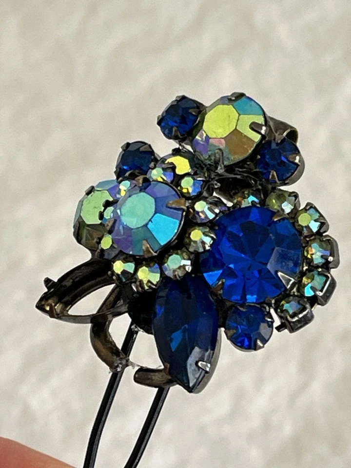Vintage Jewelry Hair Pin Blue AB Rhinestones with Black Metal - Image 2 of 4