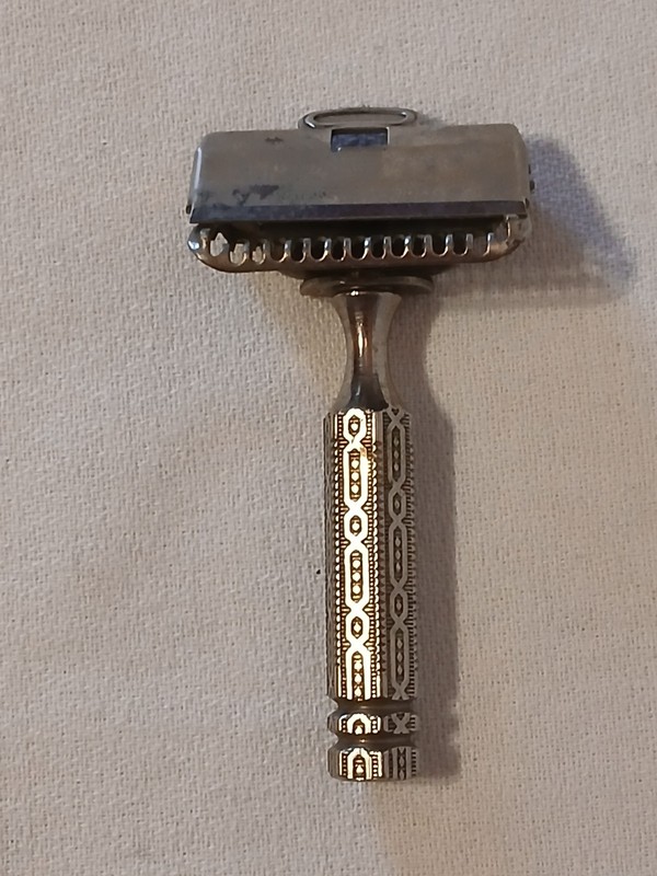 Vintage GEM Junior Safety Razor