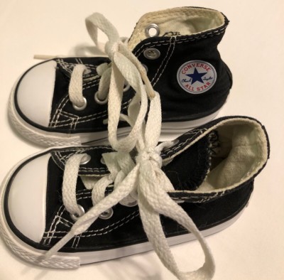 white converse baby size 4