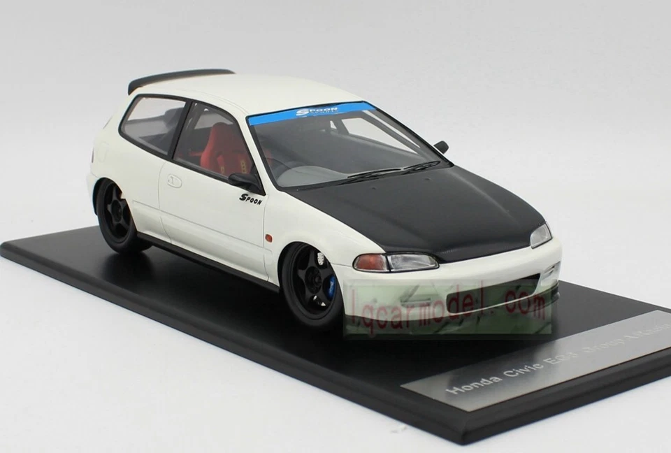 ピックアップ特集 TARMAC WORKS 1/18 HONDA CIVIC EG6 マカオカップ