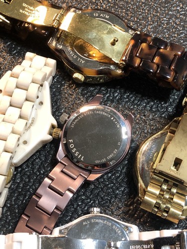 Ladies Watch Lot Michael Kors,Fossil,Isaac Mizrahi,Akribos Women’s UNTESTED - Picture 13 of 24