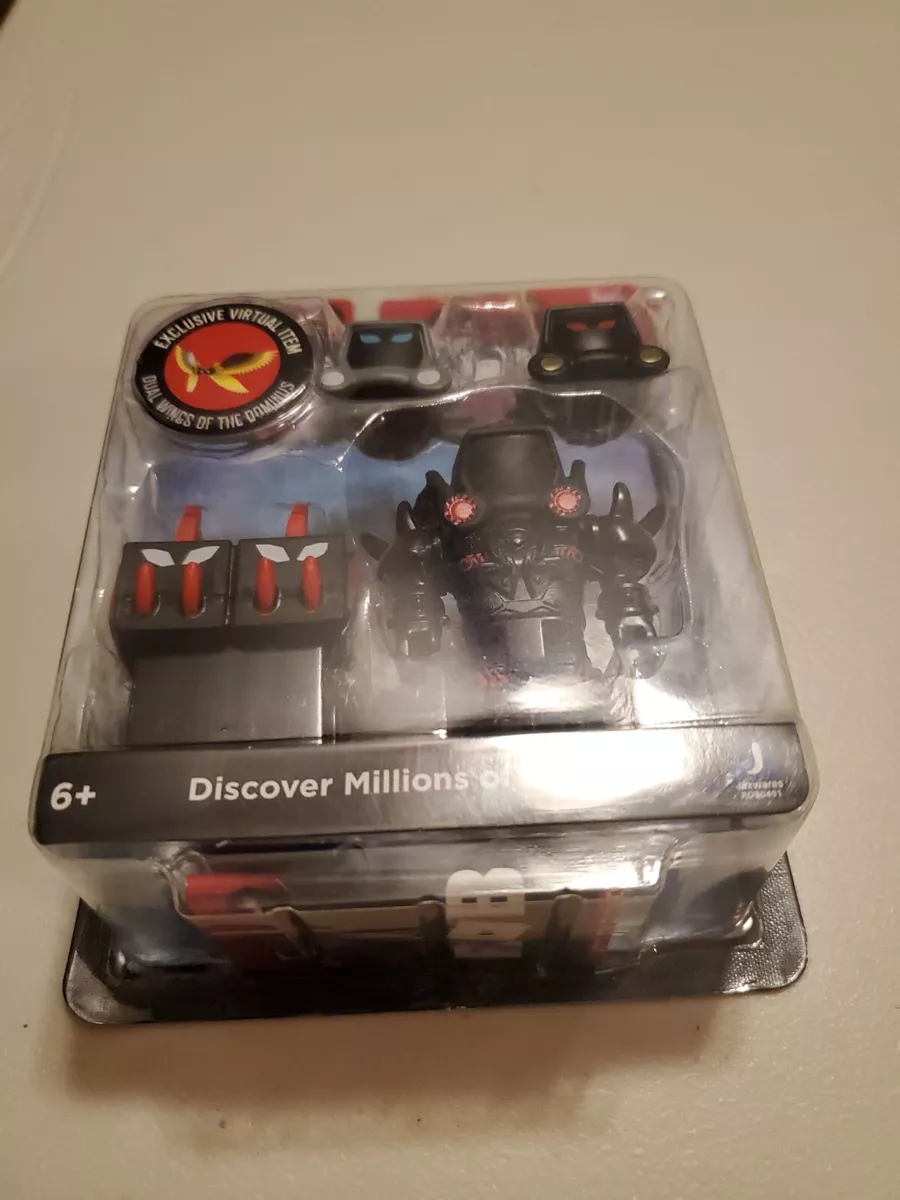 Roblox ULTIMATE DOMINUS LEGEND 2.5 In Figure Dual Ghana