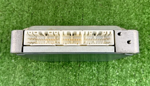 Toyota Land Cruiser KZJ90L KZJ95R 1KZTE A/T 89661-60550 engine computer oem jdm - Picture 4 of 10