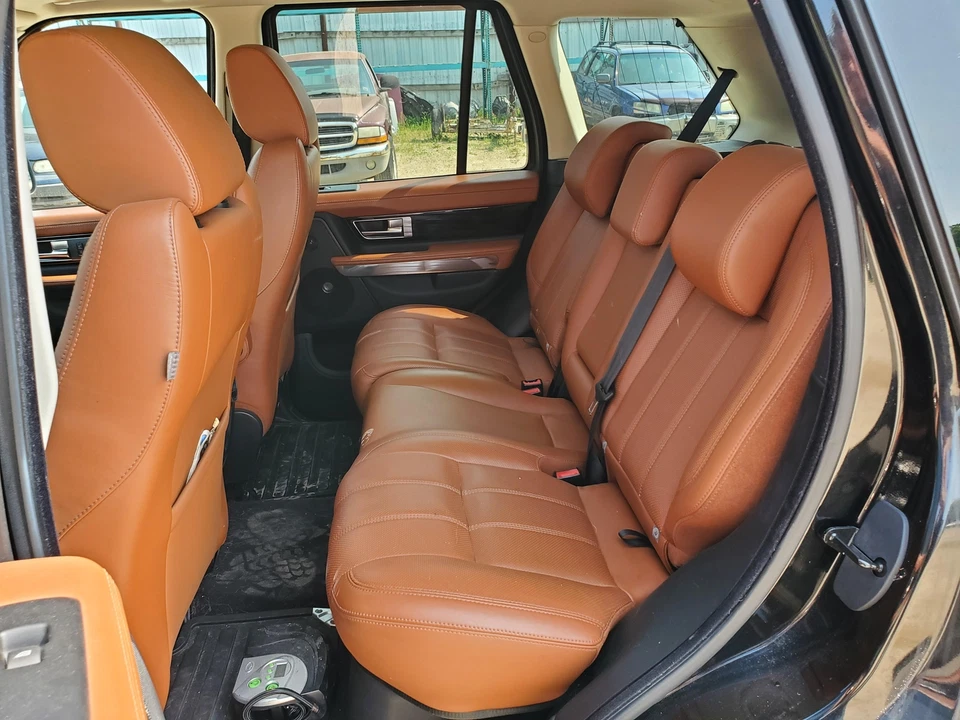 Land Rover Range Rover Sport 2013 asiento trasero (segunda fila) (banco dividido) Foto 2 de 4