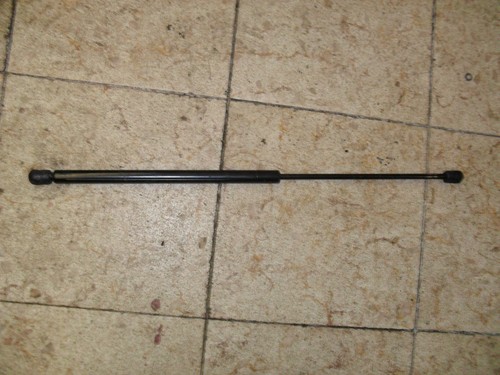 VW Polo 6N2 Dämpfer für die Motorhaube