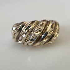 Vintage 925 Sterling Silver Modern Hammered Design Band Ring Size 5.25