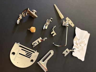 Assorted Sewing Machine Parts. 1 is Marked Singer. Unsure Of Rest - See Pictures