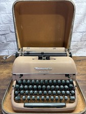 Vintage Remington Quiet-Riter Miracle Tab Typewriter Green Keys w/Case And Key thumbnail