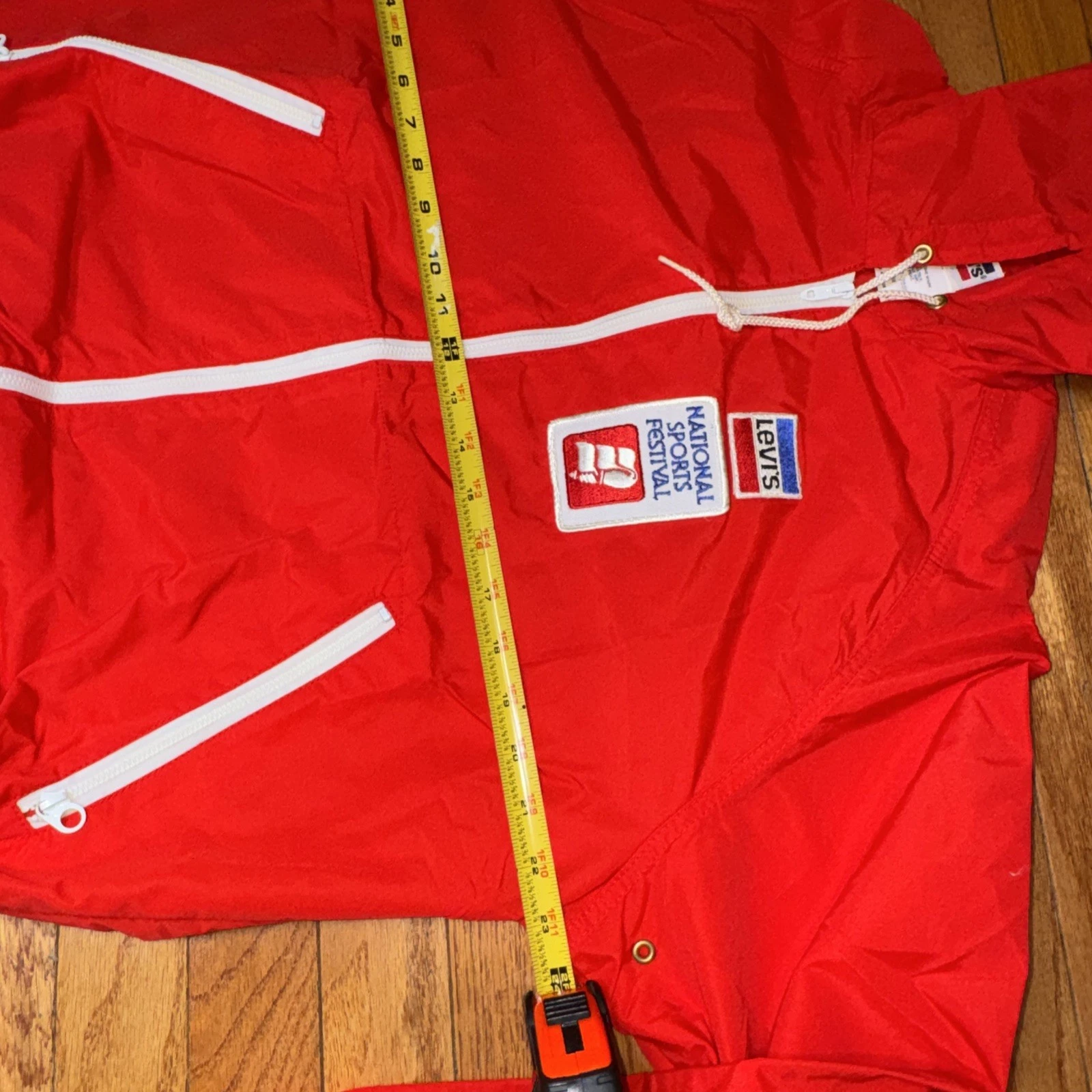 Vintage 60s Levis Hooded National Sports Festival Jacket Light Windbreaker M Red - product detail image 4