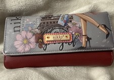 Cartera Nicole Lee Nikky Triple V.2 en el "Bonjour Paris"