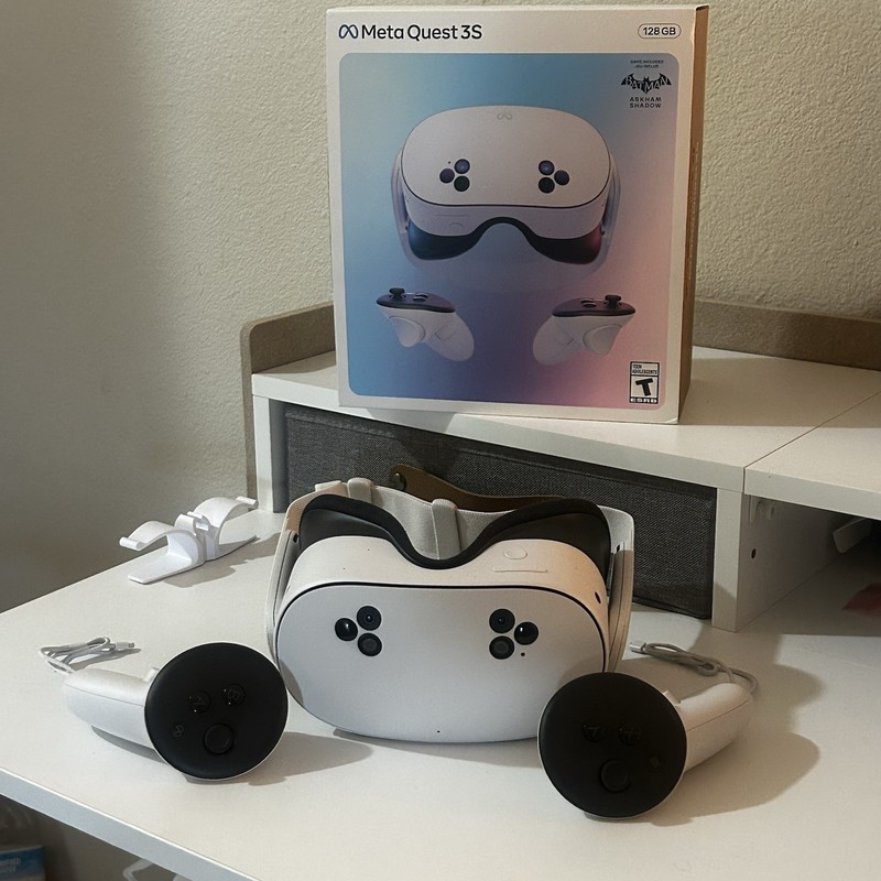 Meta Quest 3 128GB VR Headset