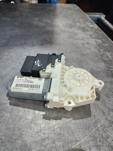 VW Touran 1T Fensterhebermotor Hinten Rechts HR 1K0959704E Fensterheber Motor