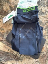 2XU Women's Refresh Recovery Compression Tights/Size Women's medium