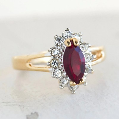 Estate  Womans Garnet Austrian & Diamond Engagement Ring 14K Two-Tone Gold Over