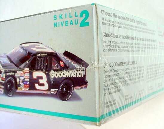 モノグラム 1/24 #3 goodwrench ルミナ ナスカー 完成品 Amazon
