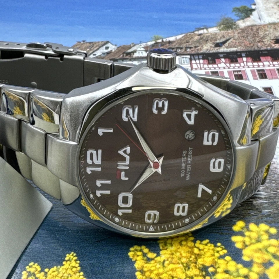 "Reloj de muñeca Fila plateado resistente al agua para hombre se adapta a 8""" Foto 4 de 4