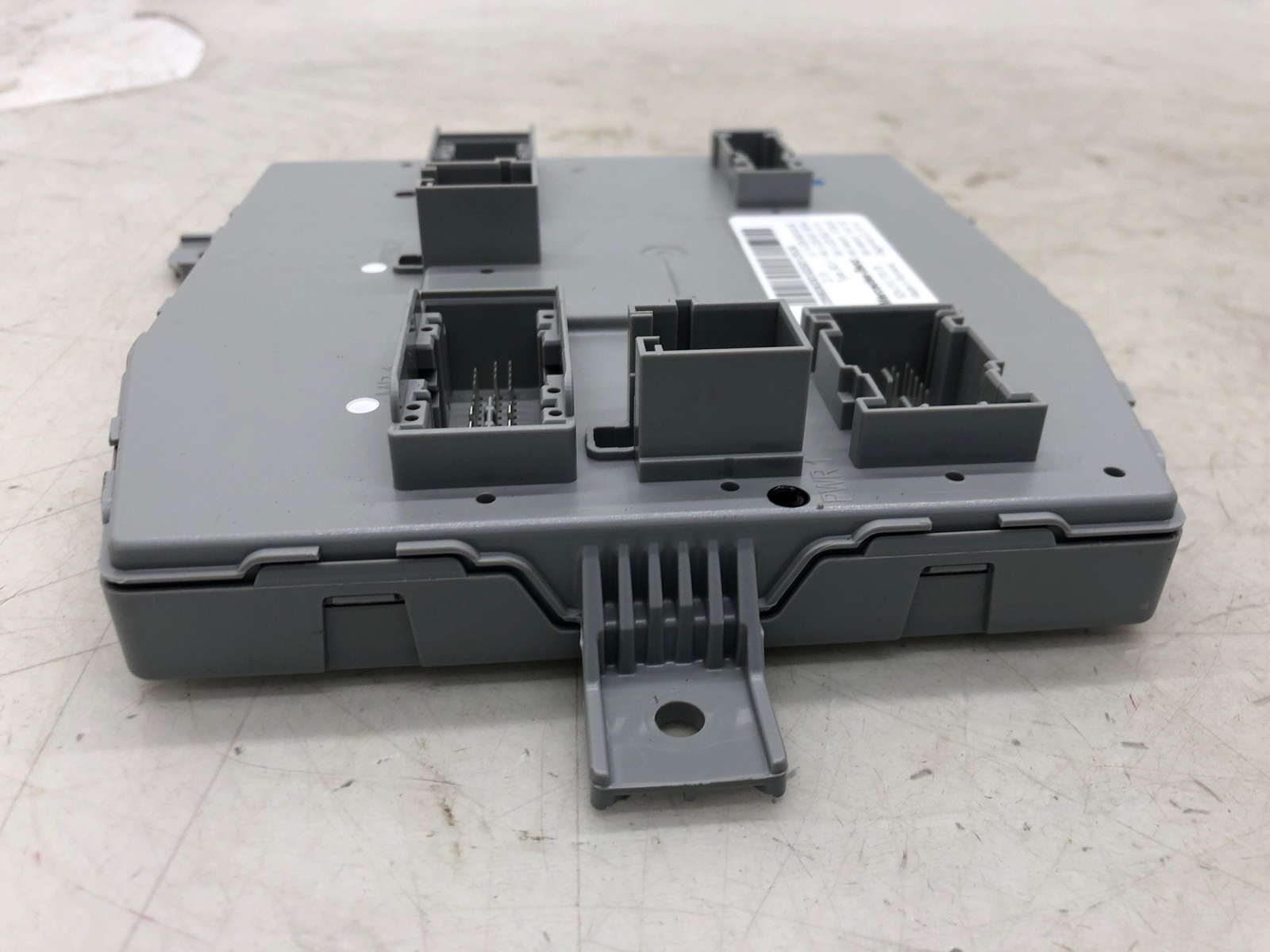 2019-2023 ASTON MARTIN VANTAGE SIGNAL ACTIVATION SAM CONTROL MODULE 2059006330