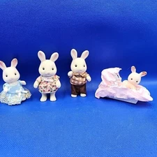 Epoch Calico Critters Sylvanian Families Bunny Rabbit Triplets, Baby Crib! Japan