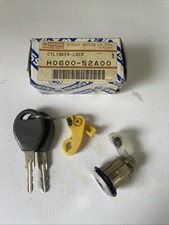 Nissan Sunny (B12), Nissan Pulsar (N13). Door Lock Insert