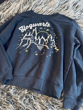 Hogwarts Sweatshirt Wizarding World Universal Studios   Size Medium