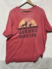 Disney  s Lion King T-shirt 2XL Red Hakuna Matata Faded