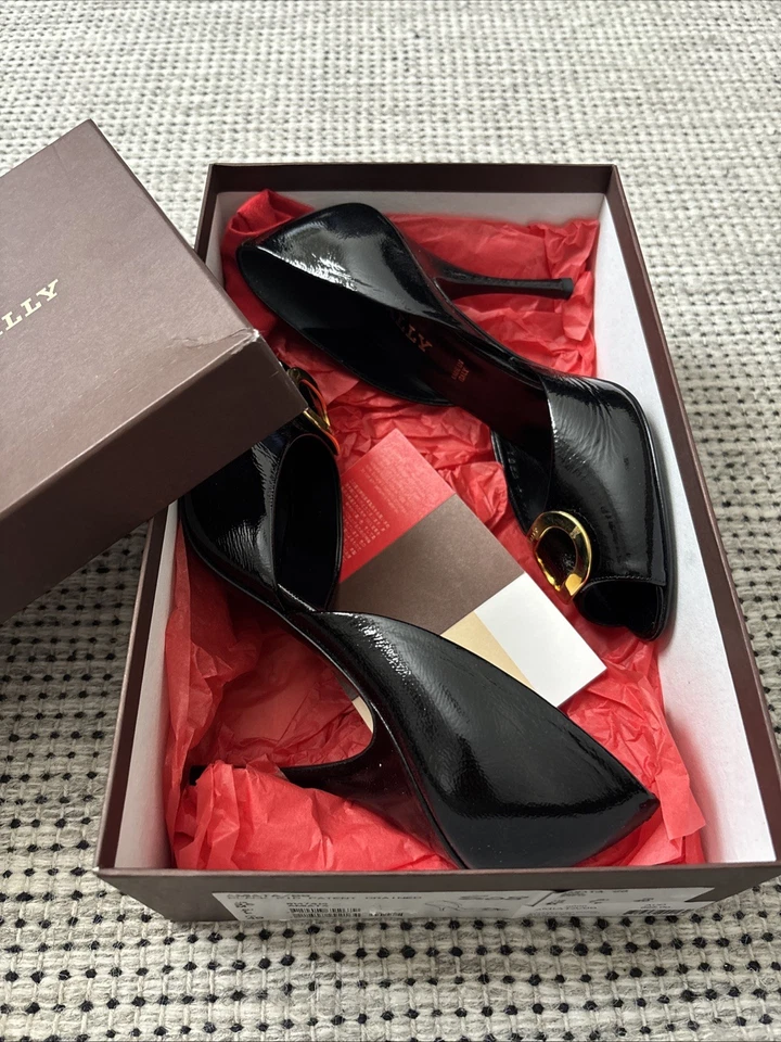 Bally Black Patent Leather Women's Heels, Size 40 with Original Dust Bag - image 2 of 4