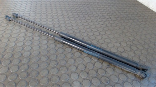 Heckklappendämpferpaar Opel Corsa 1.3 Cdti DPF D 12 Monate Garantie