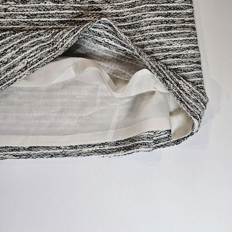Vince Camuto Mini Skirt Womens Size 4 Black White Faded Stripe Business Casual  - Image 3 of 4