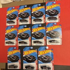 Hot Wheels Target 2025 Edizione Rossa #8/12 Lamborghini Huracan Sterrato Lotto di 11