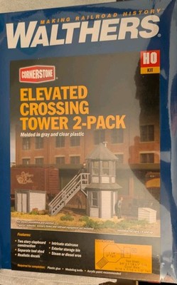 Walthers HO Scale Elevated Crossing Tower (Set of 2) NIB