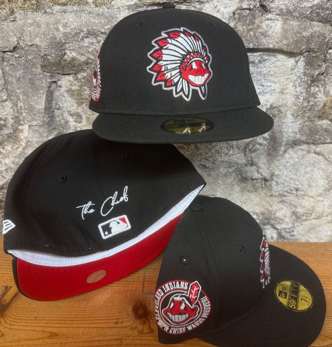 Cleveland Indians Wahoo Feather Headdress New Era Fitted Cleveland Indians Wahoo Feather Headdress New Era Fitted