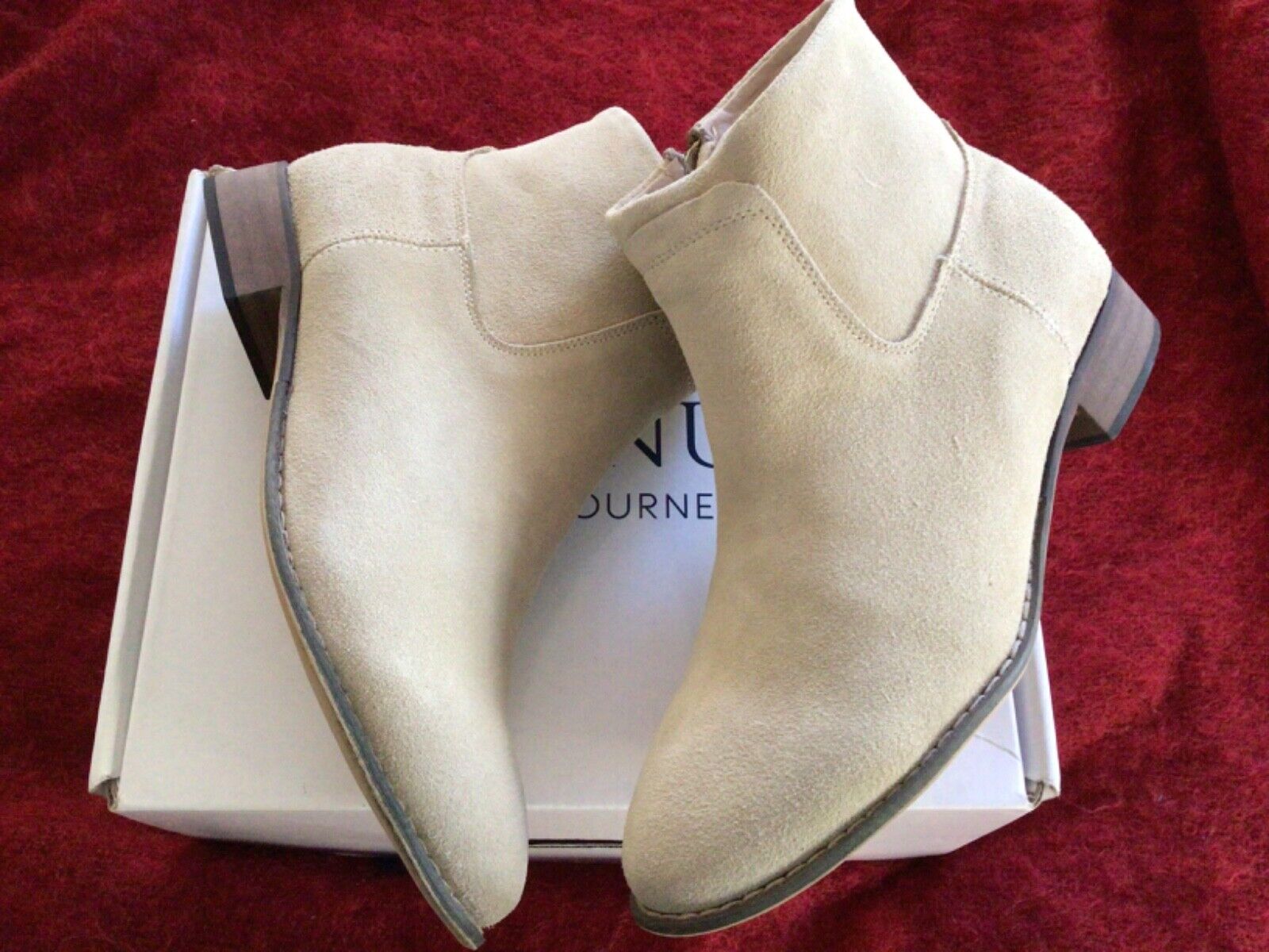 'Walnut Melbourne' Cara Taupe Suede Short Boots-Size 39/8 New