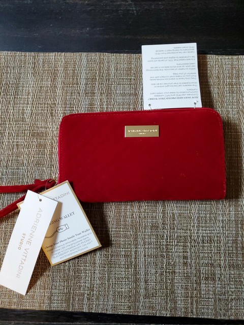 adrienne vittadini phone wallet