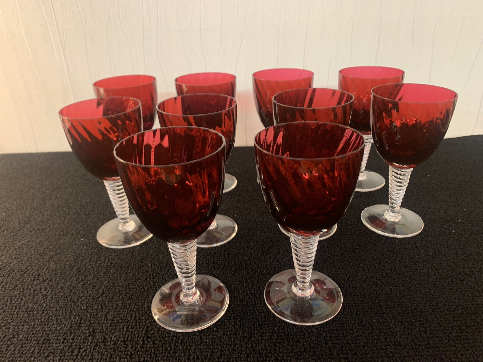 17 Red Wine Glasses Grand Lieu Model Saint Louis (Price Per Unit)