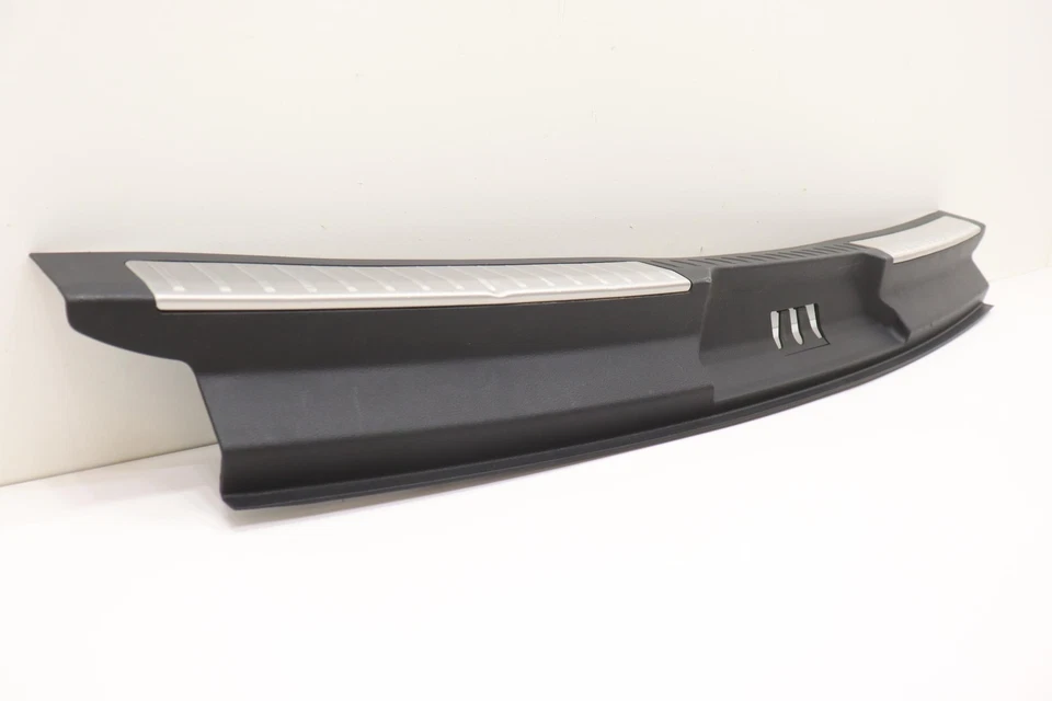 Lincoln Navigator 2018-2021 umbral maletero trasero placa de desgaste moldura OEM negro_ph Foto 4 de 4