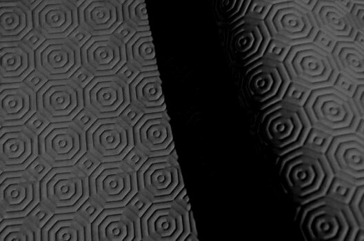 Sous-nappe PVC noire genre Bulgomme ronde 138cm haute densité
