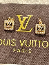 L V Button zipper pull 2pc 9mm  Rhinestones / Gold